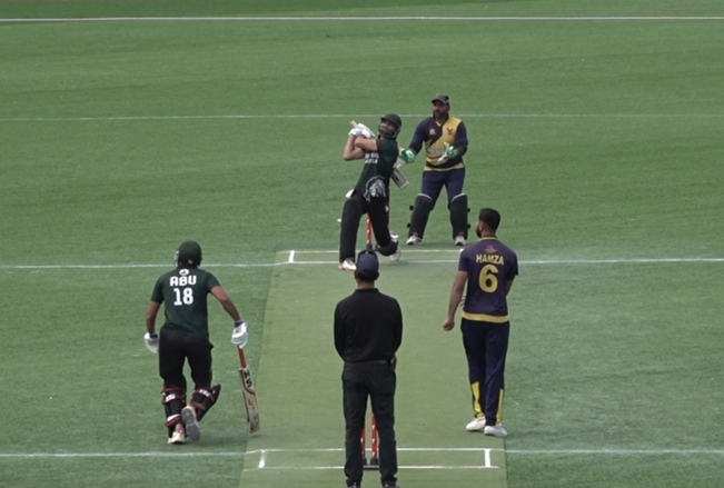 MADNESS! Harpreet Singh fires 43 off 13 with 4 sixes, 3 fours
