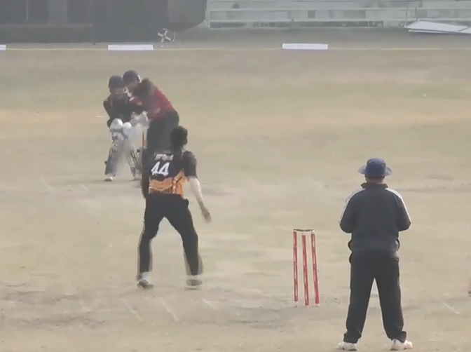 5 for 7! Nadeem Sheikh makes no mistake