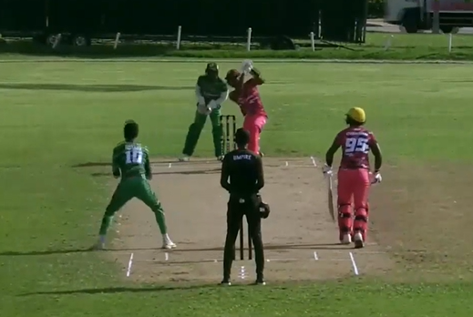 208 STRIKE-RATE! Shaqkere Parris's quickfire 50*