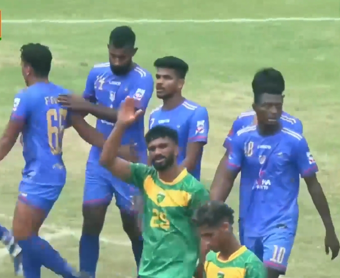 Rain spoils play as Luca Soccer take 1-0 lead against Wayanad United