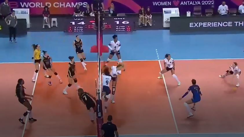 Vakif Bank Women thrash Gerdau Minas 3-0 in a one-sided clash