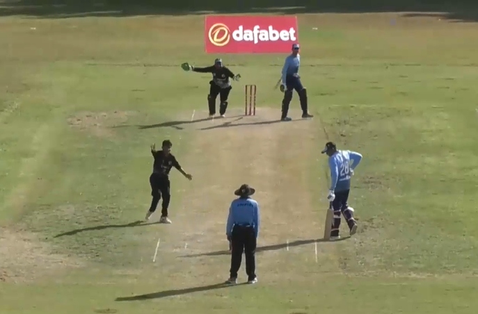 3 for 19! Arzu saves the day for Lions