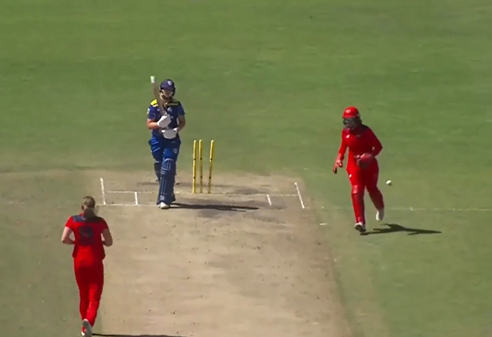 3 for 34! Samantha Betts gets the better of ACT Meteors batters