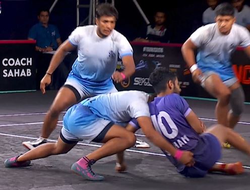 Rathee's crucial tackle stuns Panthers