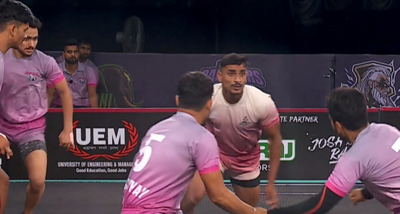 Jatin Rana's scintillating tackles against Vijayanagara Veers