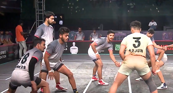 Sankar Kumar blows Chola Veerans' attack to bits