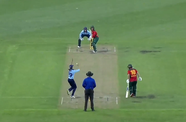 76* with 8 fours! Emma Manix Geeves completes the job for Tasmania