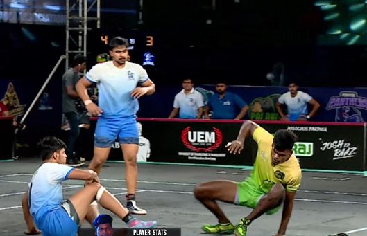 15 Raid Points! Sudhakar rattles Heroes with his raids