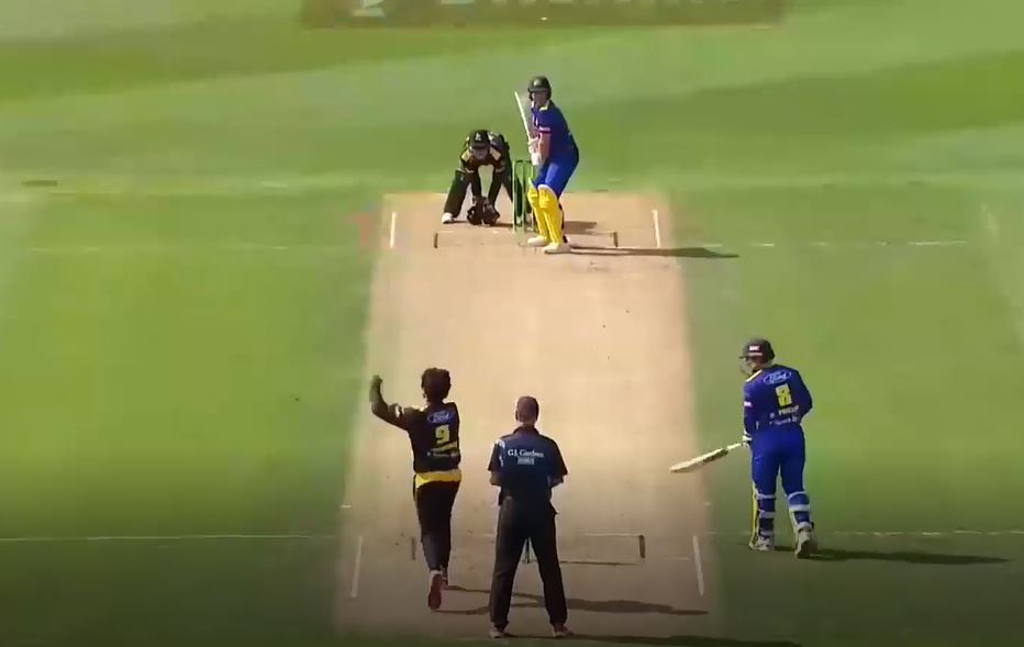 73 off 57! Foxcroft anchors Volts' chase