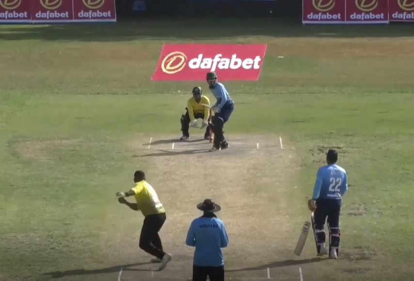 3 for 17! Gurjeet Singh rattles Pythons batting line-up