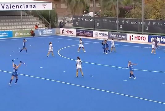 Dominant Chile thump meek South Africa 4-1