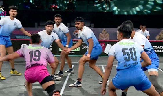 Mahender's tackles rattles Rhinos' raiders