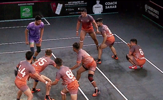 Irfan Ahmed's resilience puts Arrows on the backfoot