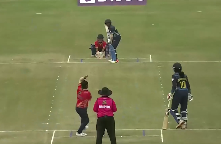 Iti Sarkar's 50 seals an easy win