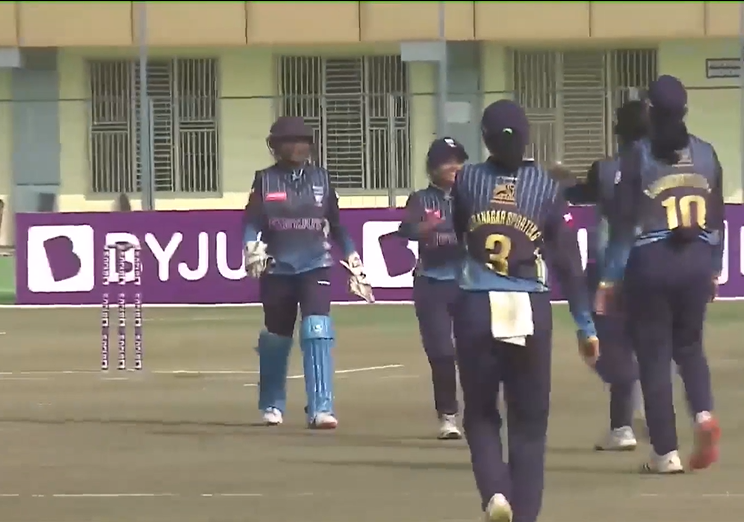 Iti Sarkar shines as Baranagar outplay Kalighat by nine wickets