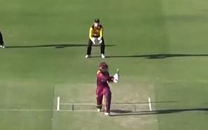 Knott's valiant 56 gives brisk start to Queensland