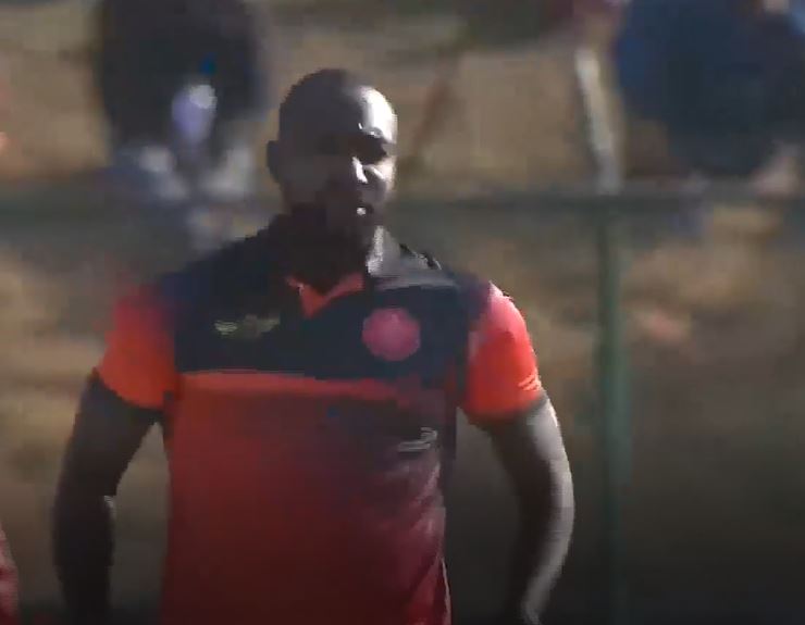 Kesrick Williams's 3-fer puts Avengers on the backfoot