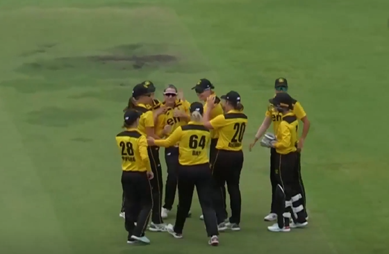 2 Maidens and a fifer! Lilly Mills steals the show