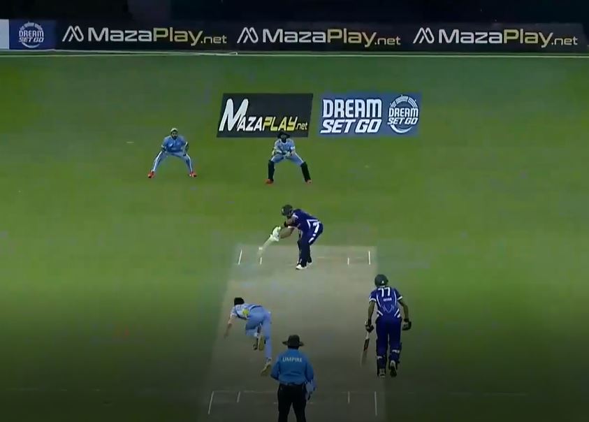 Matiullah Khan's 4-fer blows Dubai to bits