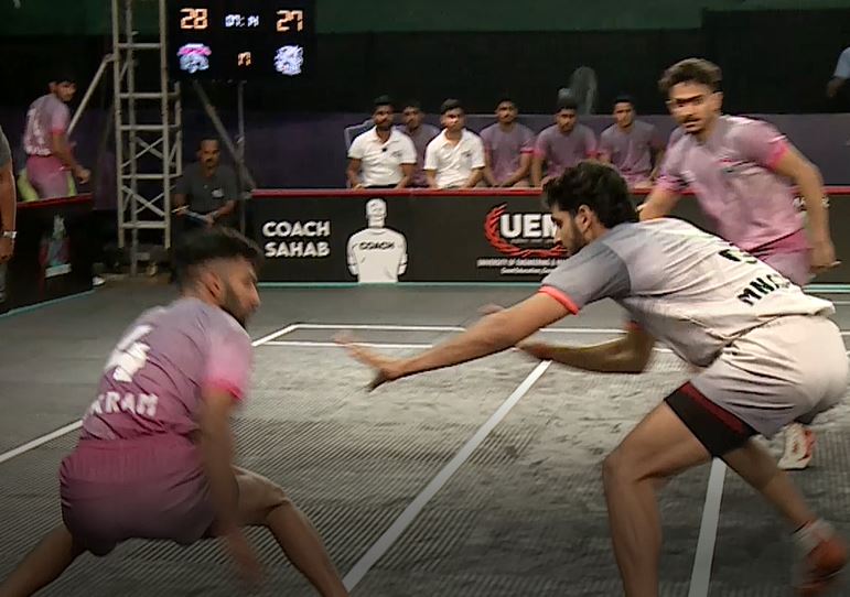 WOW! Mandeep's stunning raid