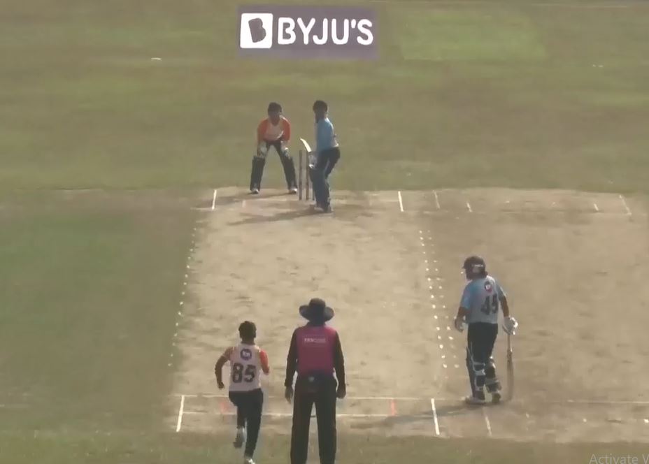 3 for 10! Payal Nama wrecks Blasters batting