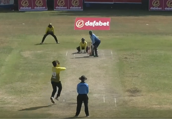 6 Fours, 3 Sixes! Alex Obanda's gritty 57 anchors Kisumu Pythons