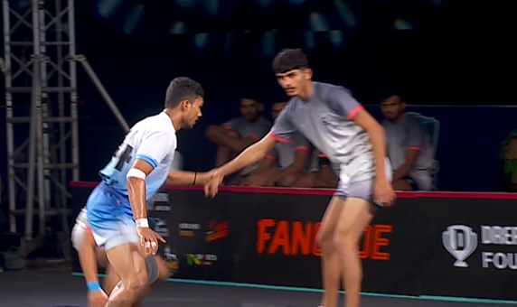 Abhishek Kumar blows Magnets' defence to bits