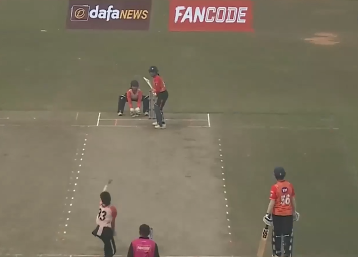 Shiuli Chakraorty's gritty 62 guides United North Riders to 128