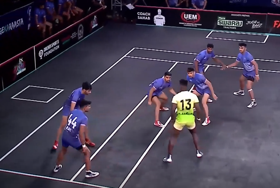 Upbeat Palani Tuskers pip Periyar Panthers by 8 points