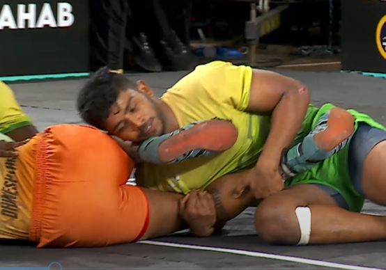 Sakthivel's tackles rattle Tuskers