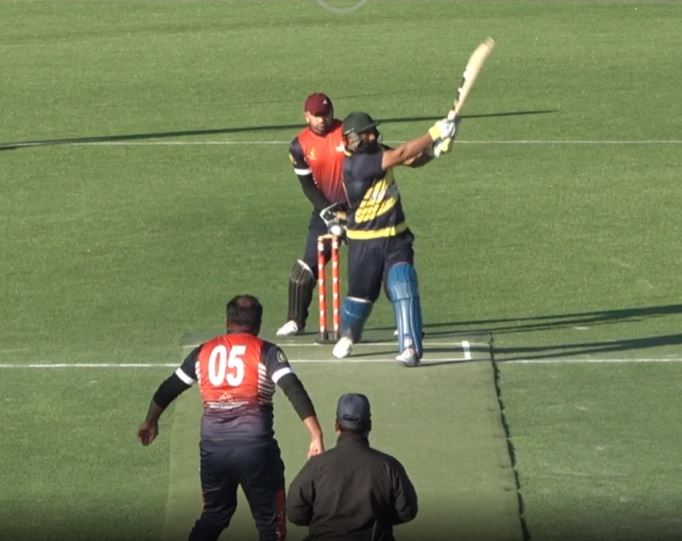Haroon Salik spins his web with a 3-fer