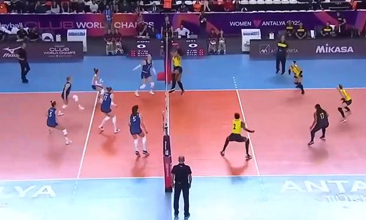 Dominant Imoco Conegliano beat Dentil Praia Clube