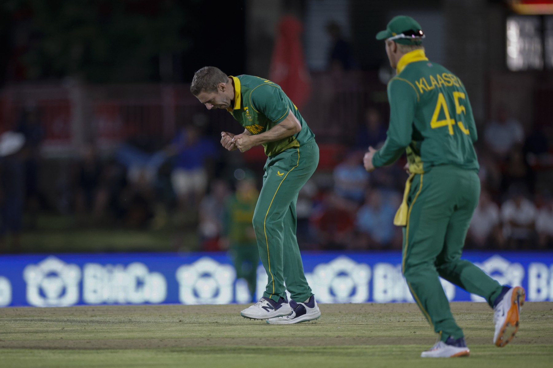 4 for 62! Nortje rips through England's batting