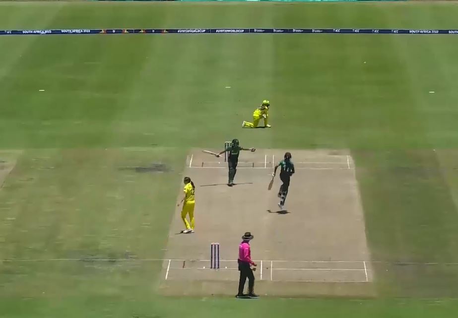 BAN stun AUS by seven wickets to clinch the opener