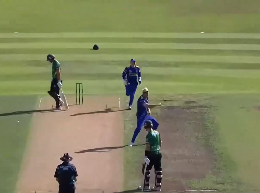 5 for 28! Mathew Bacon rips through Stags' batting
