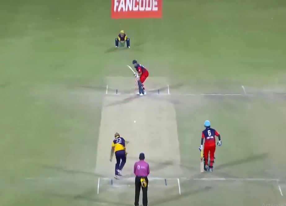 Qurum Thunders secure easy win, pip Azaiba XI by 6 wickets
