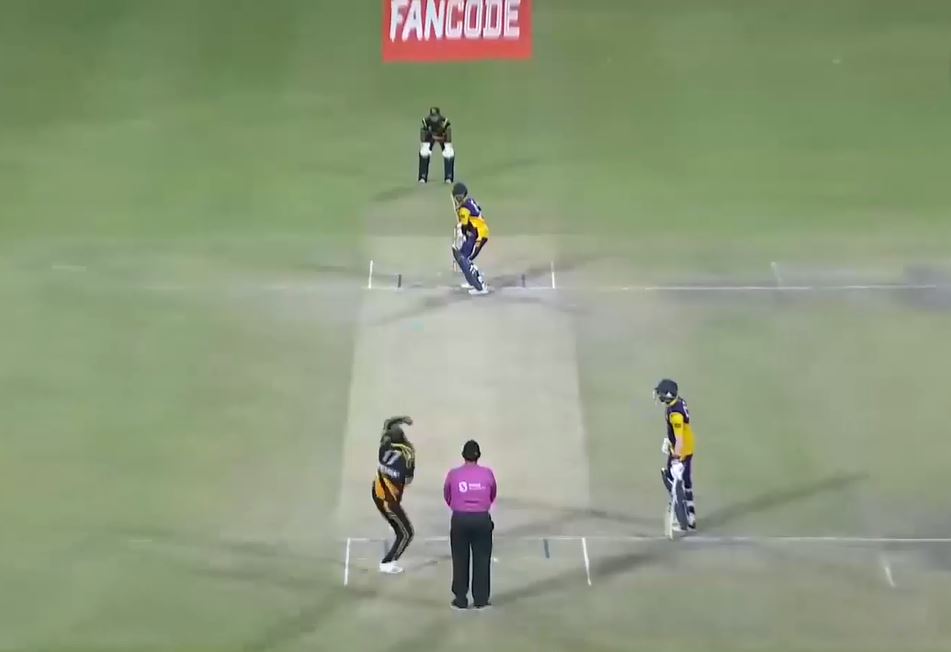 81*off 49! Destructive Shoaib Khan slays Titans