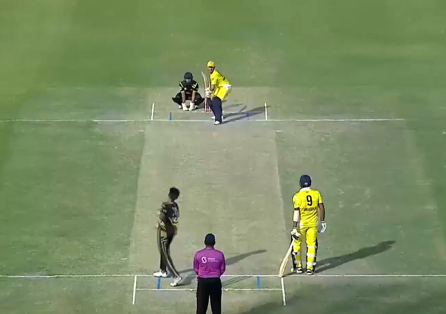 MD Yusuf haunts Ghubrah Giants with 3/15