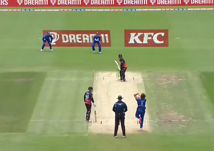 Districts cruise past Aces by 37 runs to register a comfortable win