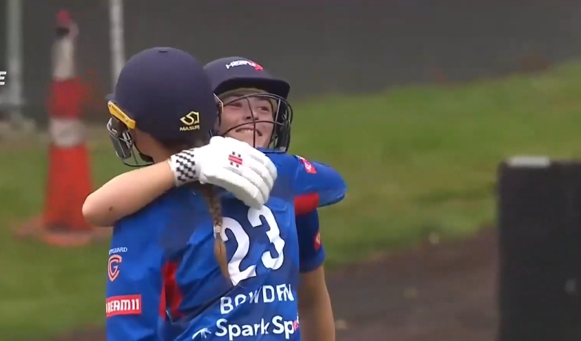 71 off 34! Bella Armstrong sets the stage for Auckland Hearts