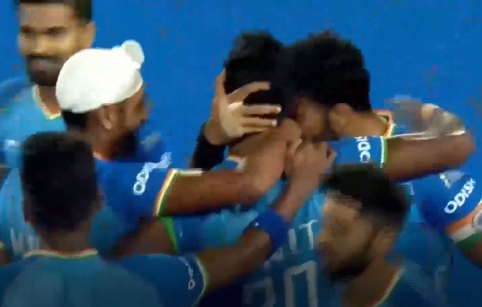 India begin WC campaign with stellar performance, crush Spain 2-0