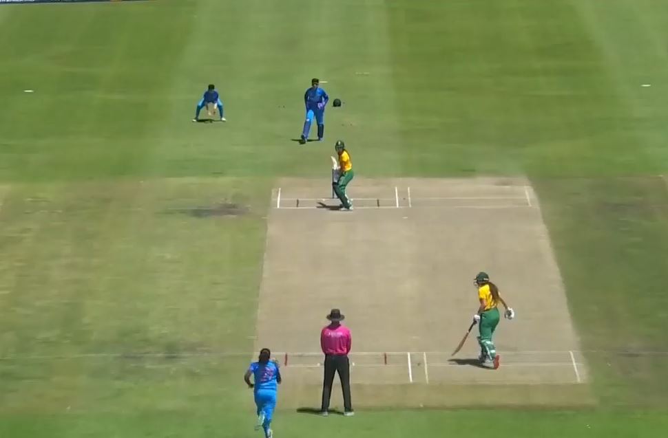 Lourens moulds SA innings with blazing 61