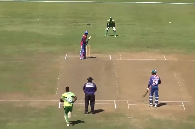 6 fours, 5 sixes! Alick Athanaze hammers 65 off 29
