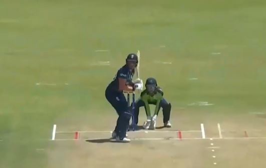 93 off 56! Scrivens gives brisk start to ENG