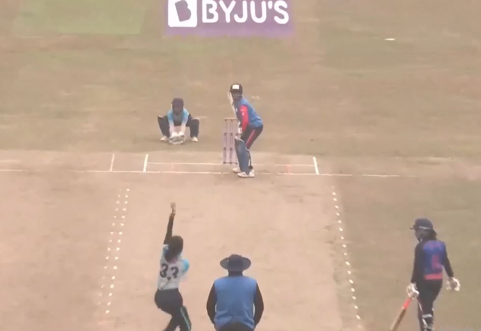 3 for 15! M Debnath dismantles Riders