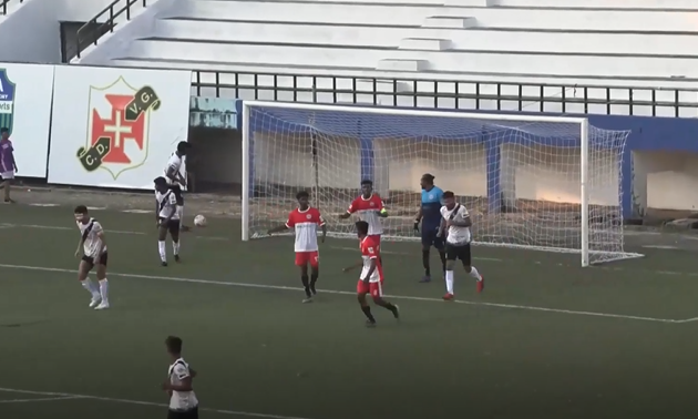 Rampant Velsao Sports floor Vasco SC 2-1