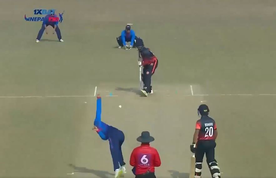 Dominant Knights drub Royals by 90 runs