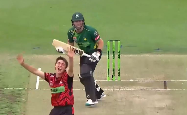 Foulkes runs rings around Central Stags with his 3-fer