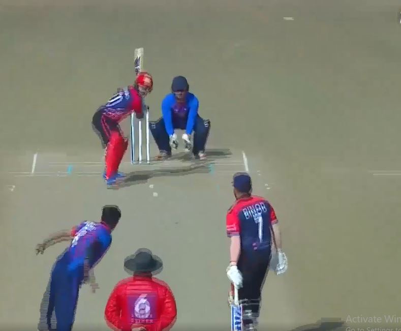 5 Fours, 4 Sixes! Shahidi's electrifying knock of 76