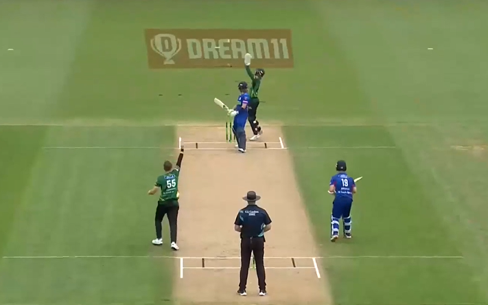 Jayden Lennox's 3-fer puts Stags on the front foot